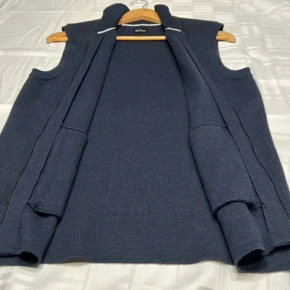 Y2K  vtg NWT LOUIS RAPHAEL vest ,men SM,blue wool blend vest,front zip.EC - Picture 2 of 12